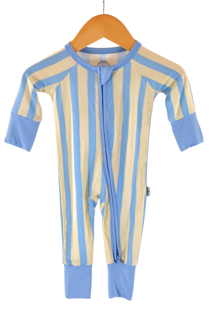 Our one-piece Coastal Stripes zipper jammies feature soft blue and cream vertical stripes with complementary soft blue cuffs and trim.